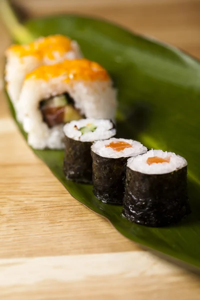 Asie a jídlo na sushi — Stock fotografie