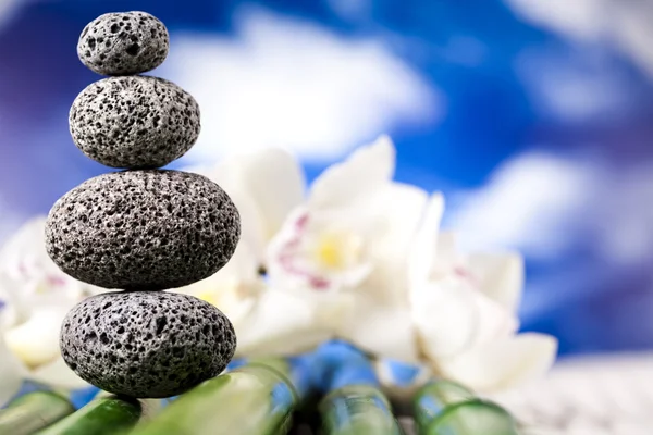 Ισορροπημένη zen πέτρες — Φωτογραφία Αρχείου