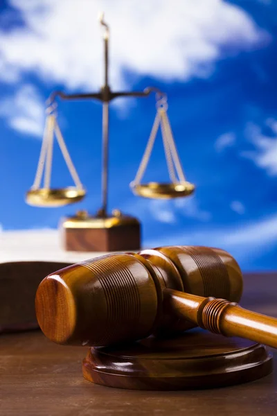 Hukuk ve bluse gökyüzü — Stok fotoğraf