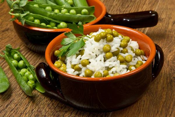 Risotto with peas — Stock Photo, Image