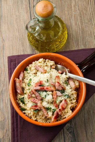 Risotto with mushrooms and bacon — Stock Photo, Image