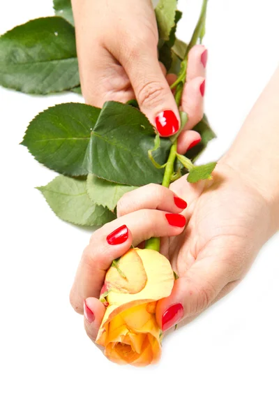 Vrouw handen met rode manicure — Stockfoto