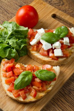 İtalyan bruschetta