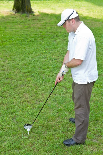 Genç erkek golf oyuncusu görüntüsü — Stok fotoğraf