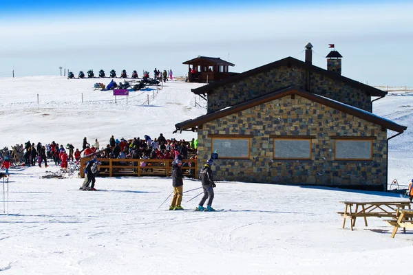 Górski z narciarz — Zdjęcie stockowe