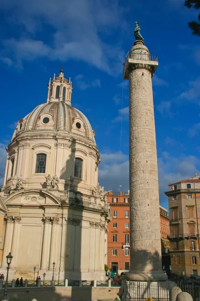 Colonna di Traiano (Colonna Traiana ) — Foto Stock