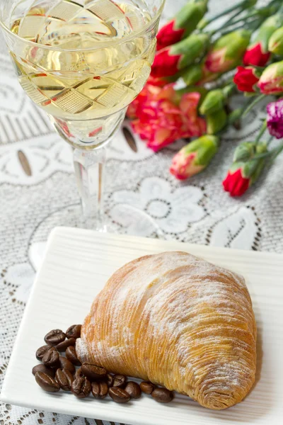 Puff pastry with coffe — Stock Photo, Image