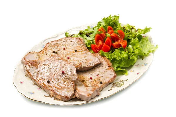 Tonfiskfilé med sallad — Stockfoto