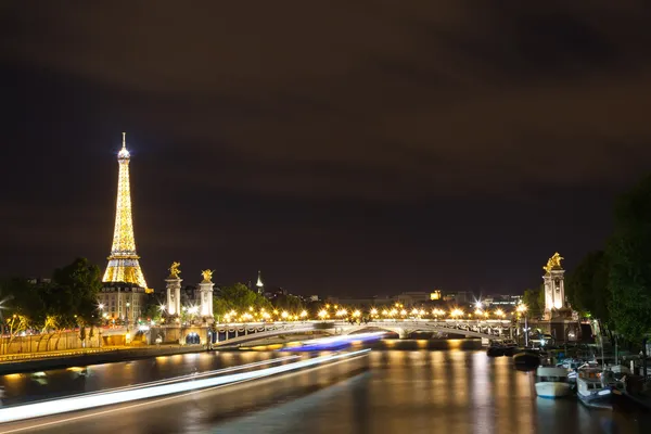 De magie van Parijs bij nacht — Stockfoto