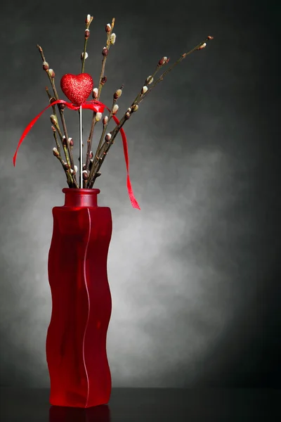 Srdce v váza — Stock fotografie