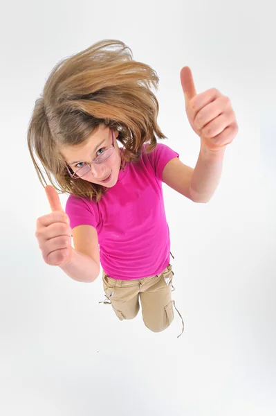Tiener meisje springen — Stockfoto