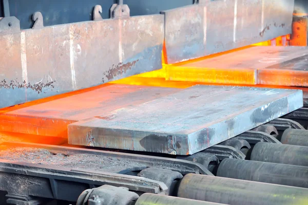 Hot steel in oven — Stock Photo, Image
