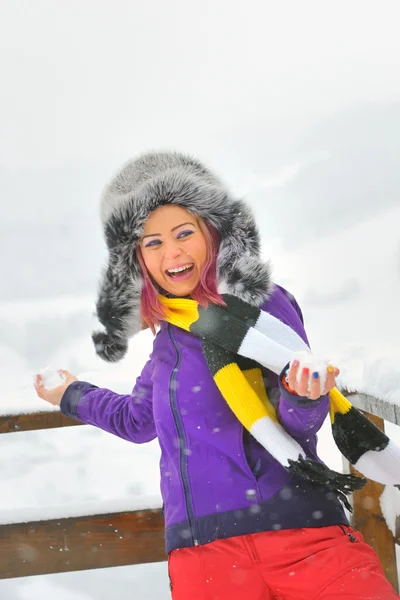 Young Beautiful Woman play in winter time — Stock Photo, Image