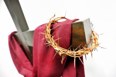 The crown of thorns and the cross clipart