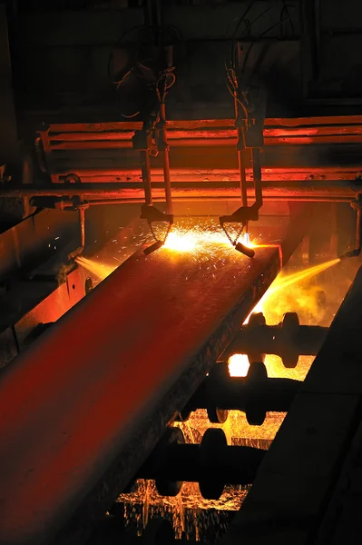 Gas cutting of the hot metal — Stock Photo, Image