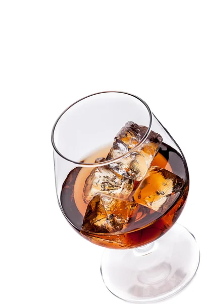 Whisky cognac sur fond blanc — Photo