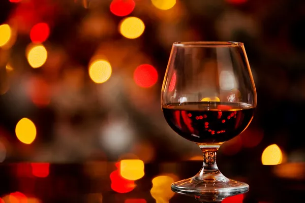 Cognac voor een achtergrond bokeh — Stockfoto