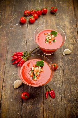 Gazpacho ahşap tablo