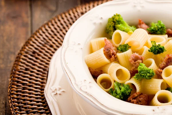 Pasta with sausage and broccoli — Stock Photo, Image