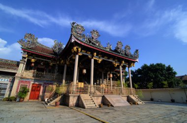 Khoo kongsi temple at penang clipart