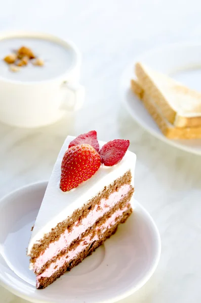 Strawberry cake — Stock Image Strawberry cake Royalty Free Stock Images