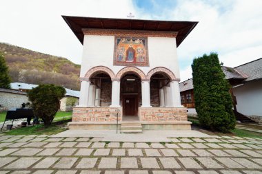 Polovragi Monastery clipart