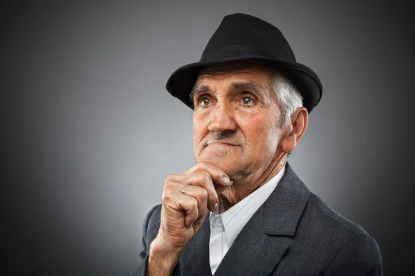Ausdrucksstarkes Seniorenporträt — Stockfoto