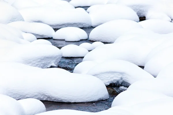 Creek no inverno — Fotografia de Stock