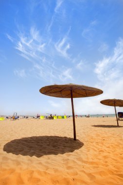 ılık deniz paradise beach