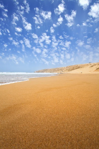 Ciepłe morze plaża raj — Zdjęcie stockowe