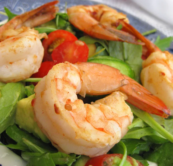 stock image Prawns salad with lettuce, tomato, avocado and cucumber