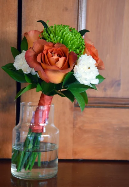 Floral bouquet in vase — Stock Photo, Image