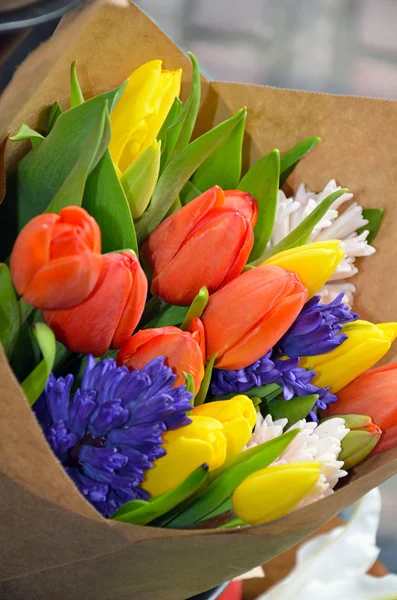 Bouquet di tulipano colorato — Foto Stock