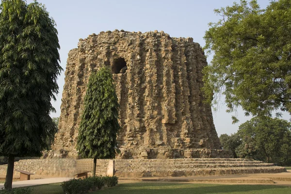 Incomplete Structure near Qutub — Stock Photo, Image