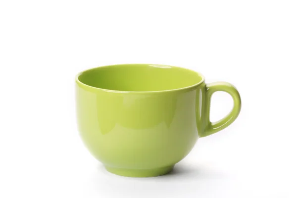 Grüne leere Tasse isoliert auf weißem Hintergrund — Stockfoto