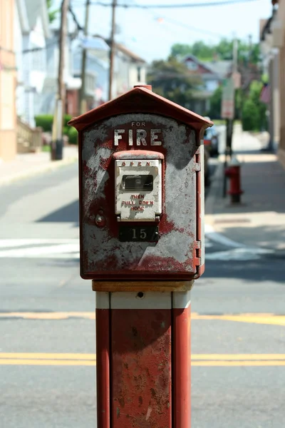 Alte Brandmeldebox — Stockfoto