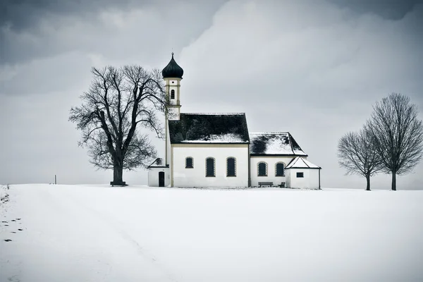 Inverno paisagem igreja — Fotografia de Stock