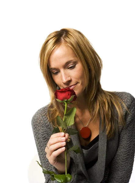 Femme avec une rose — Photo