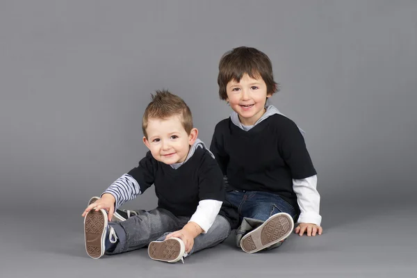 Two little hip brothers — Stock Photo, Image