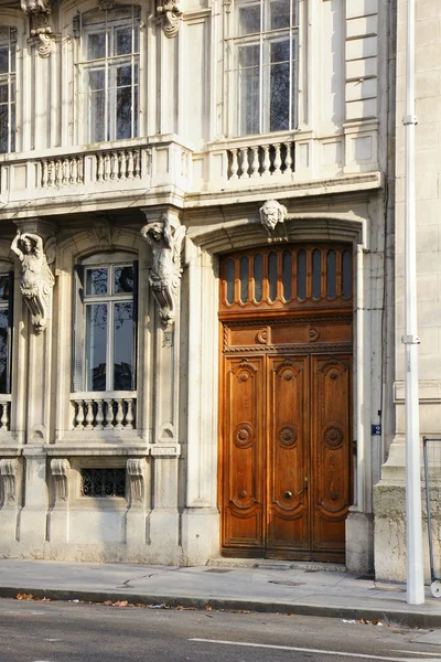 Old european building wooden door — Stock Photo, Image