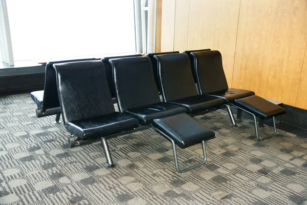 Кожаные сиденья для ног — стоковое фото