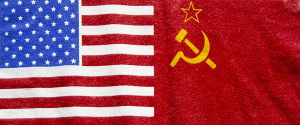 Americká a Ruská vlajka — Stock fotografie
