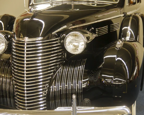 Antique Black Luxury Car — Stock Photo, Image