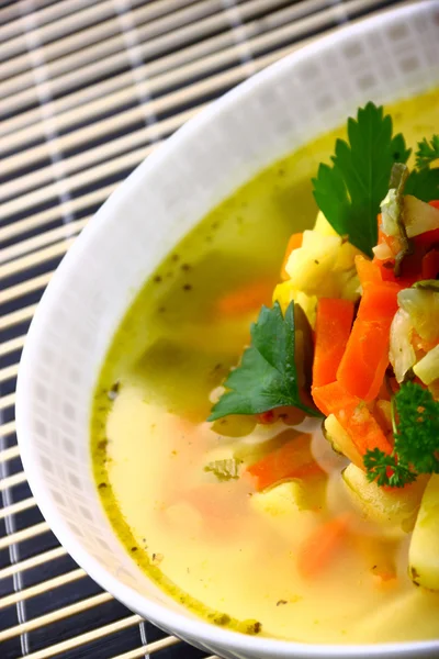 Fresh vegetable soup made of carrot, potato, leek, pea — Stock Photo, Image