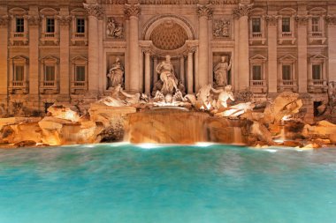 fontein trevi nacht