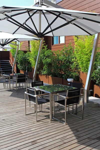 Terras op de bovenste verdieping — Stockfoto