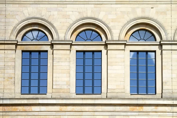 Arch windows — Stock Photo, Image