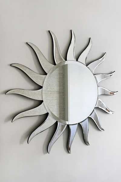 Ayna güneş — Stok fotoğraf