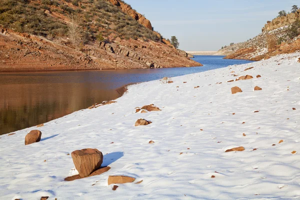 Озеро Колорадо в зимних пейзажах — стоковое фото