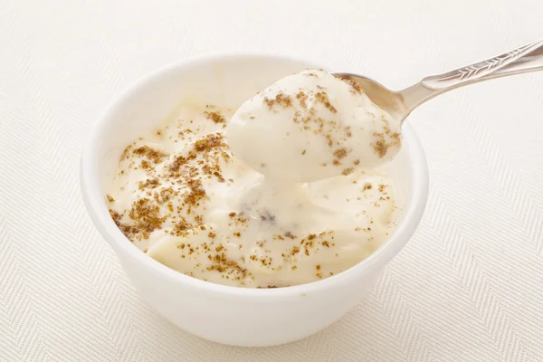 Yogurt greco con semi di chia — Foto Stock